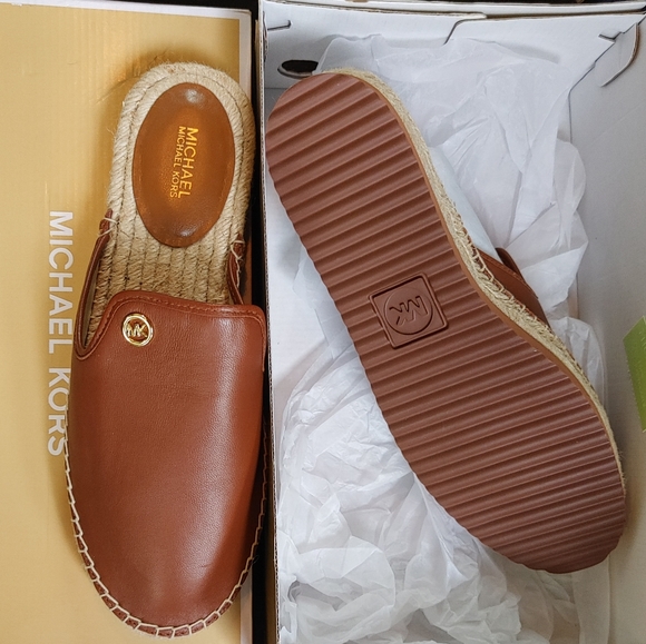 Nitb Michael Kors Luggage brown leather slide shoe - Picture 2 of 2